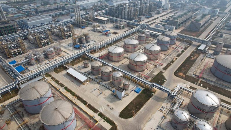 分散剂分类解析：材料工程师的选型指南